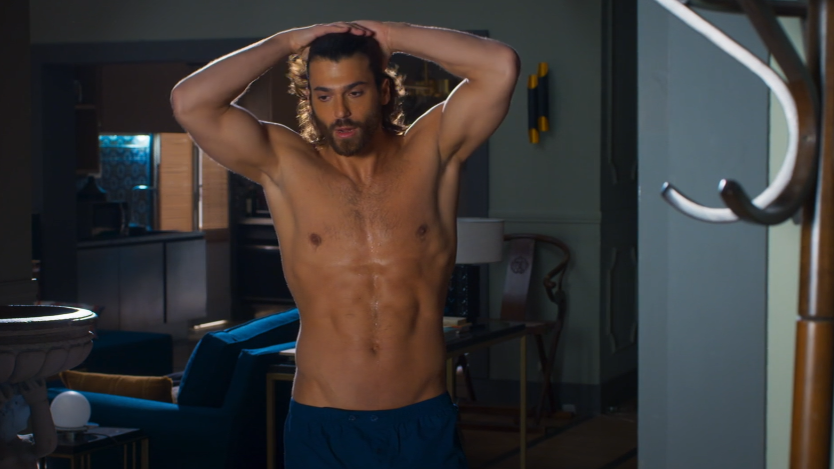Viola - Can Yaman